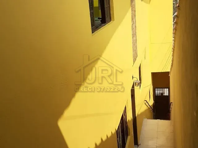 Sobrado com 180m² 2 quartos e 3 banheiros, à venda, no bairro Jardim Itapark em Mauá