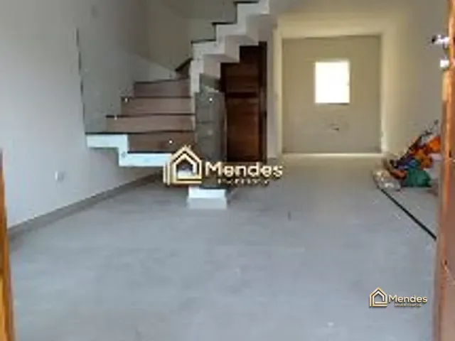 Sobrado com 83m² 3 quartos e 2 banheiros, à venda, no bairro Sítio Cercado em Curitiba