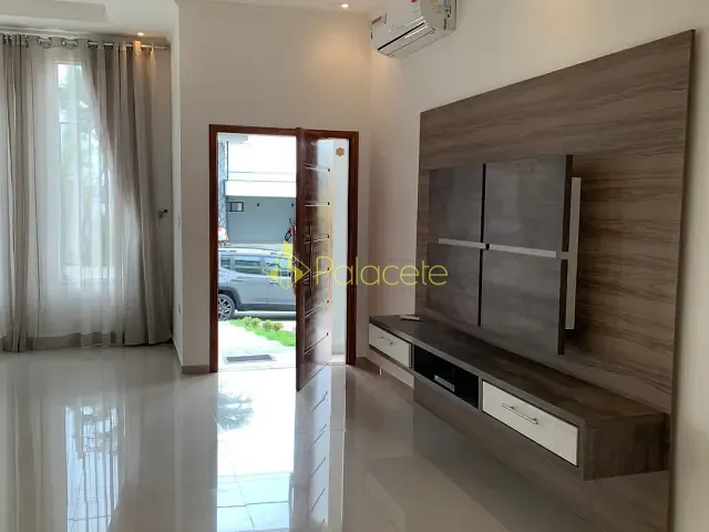 Sobrado com 426m² 4 quartos e 4 banheiros, para alugar, no bairro Loteamento Residencial Reserva dos Lagos em Pindamonhangaba