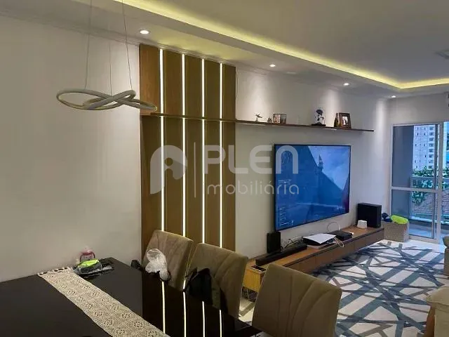 Sobrado 3 quartos e 3 banheiros, à venda, no bairro Vila Roque em São Paulo
