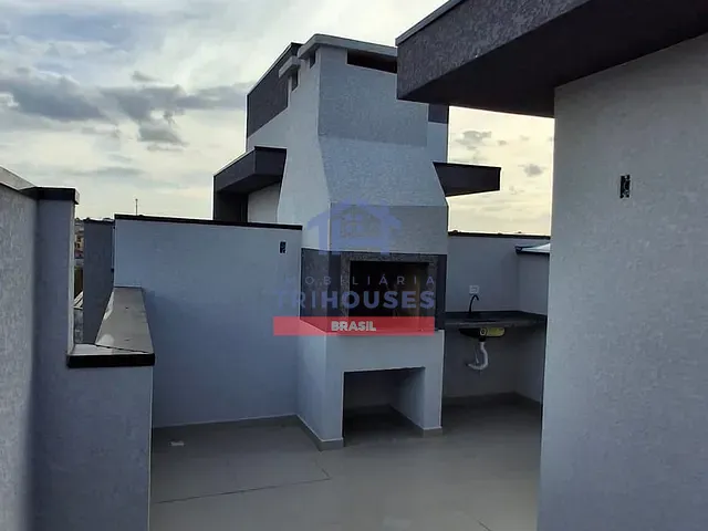 Sobrado com 140m² 3 quartos e 3 banheiros, à venda, no bairro Xaxim em Curitiba