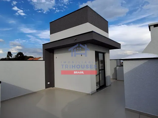 Sobrado com 140m² 3 quartos e 3 banheiros, à venda, no bairro Xaxim em Curitiba
