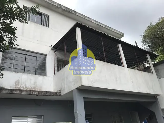 Sobrado com 300m² 2 quartos e 1 banheiro, à venda, no bairro Quitaúna em Osasco