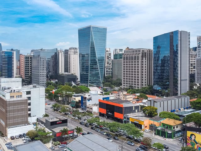 Foto do Sobrado - Sobrado para venda em Vila Nova Conceição com 6 quartos, sendo 5 suítes , 220m² | Correteria Imóveis
