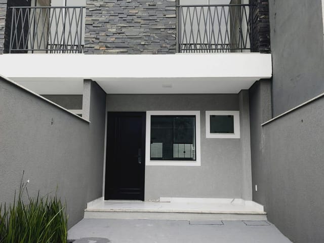 Sobrado com 76m² 2 quartos e 3 banheiros, à venda, no bairro Morretes em Itapema