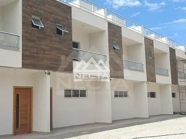 Sobrado com 192m² 3 quartos e 3 banheiros, à venda, no bairro Massaguaçu em Caraguatatuba