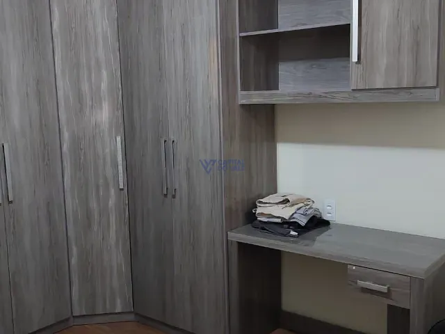 Sobrado com 150m², à venda ou para alugar, no bairro Jardim Portugal em São José dos Campos