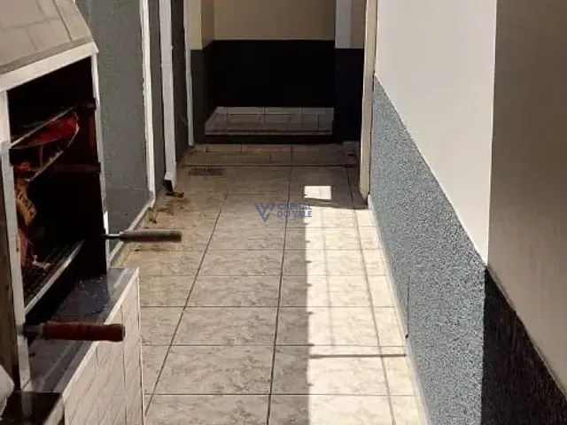 Sobrado com 150m², à venda ou para alugar, no bairro Jardim Portugal em São José dos Campos