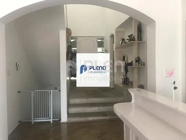Sobrado com 520m² 3 quartos e 3 banheiros, à venda, no bairro Jardim Leonor Mendes de Barros em São Paulo
