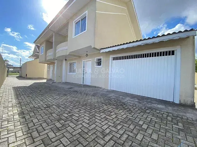 Sobrado com 130m² 3 quartos e 3 banheiros, à venda, no bairro Hauer em Curitiba