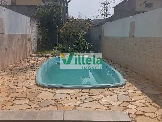 Sobrado com 250m² 3 quartos e 1 banheiro, à venda, no bairro Vila Júlia em Poá