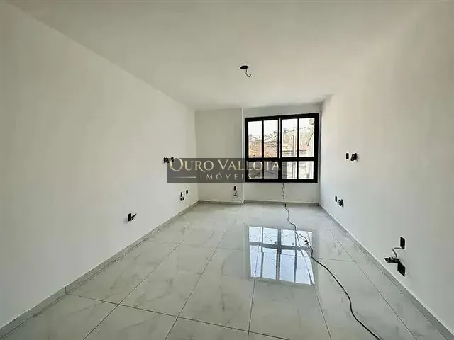 Sobrado 3 quartos e 2 banheiros, à venda, no bairro Vila Bela em São Paulo