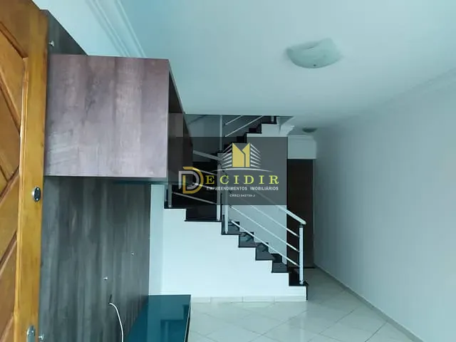 Sobrado com 60m² 2 quartos e 2 banheiros, à venda ou para alugar, no bairro Vila Pierina em São Paulo