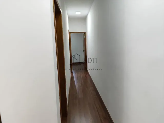 Sobrado com 125m² 3 quartos e 2 banheiros, à venda, no bairro Mogi Moderno em Mogi das Cruzes