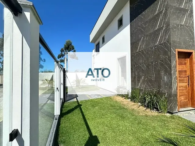 Sobrado 2 quartos e 2 banheiros, à venda, no bairro Joia em Tijucas