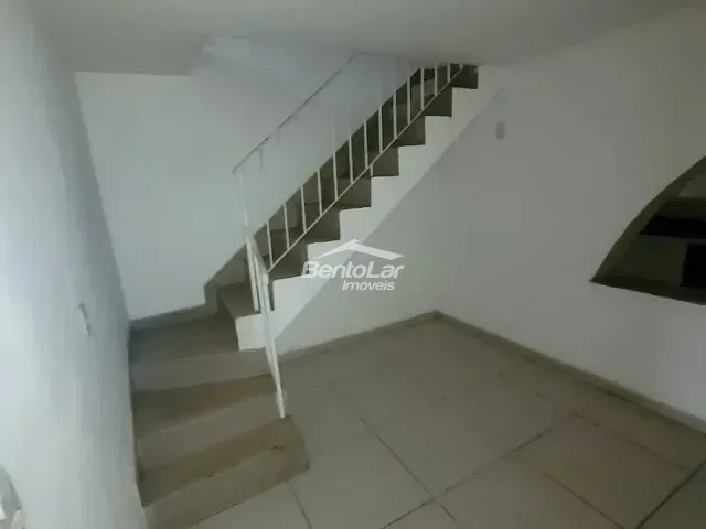 Sobrado com 90m² 3 quartos e 2 banheiros, para alugar, no bairro Vila Nivi em São Paulo