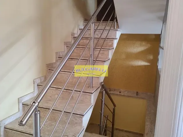 Sobrado com 481m² 4 quartos e 4 banheiros, à venda, no bairro Vila Progresso em Jundiaí