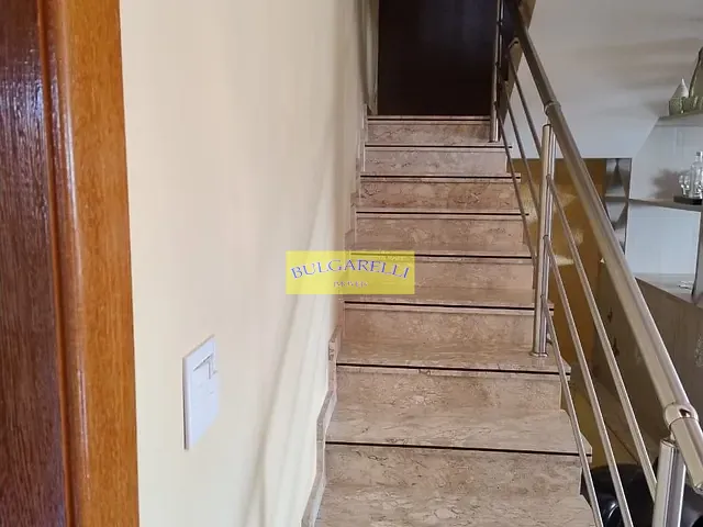 Sobrado com 481m² 4 quartos e 4 banheiros, à venda, no bairro Vila Progresso em Jundiaí
