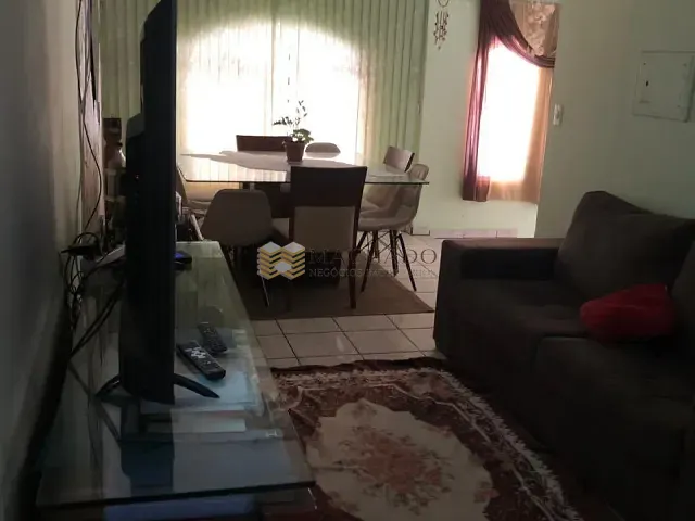 Sobrado 4 quartos e 3 banheiros, à venda, no bairro Jardim Esplanada em Jundiaí