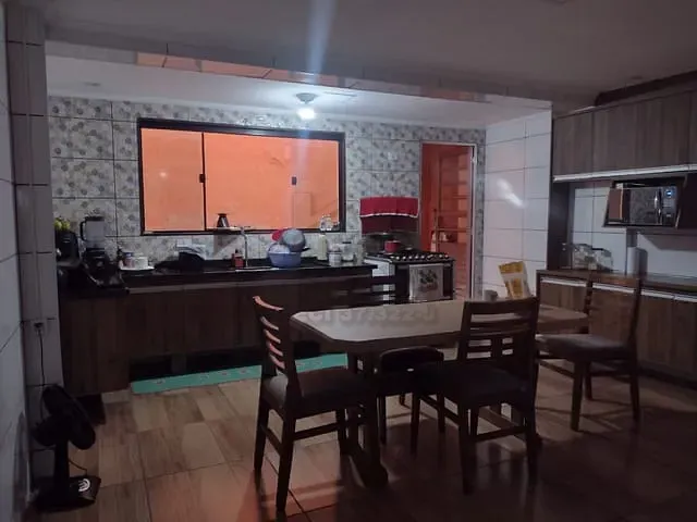 Sobrado com 125m² 3 quartos e 2 banheiros, à venda, no bairro Alto da Boa Vista em Mauá