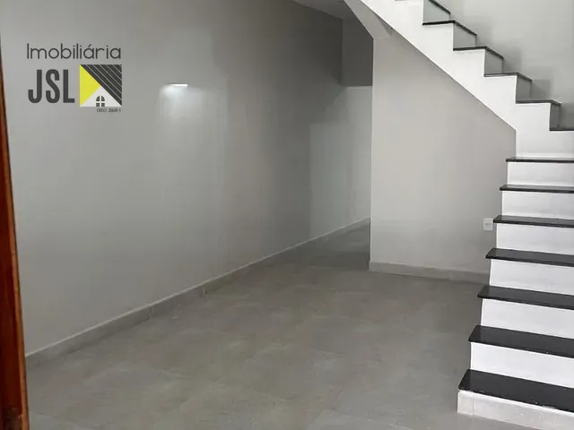 Sobrado com 125m² 2 quartos e 2 banheiros, à venda, no bairro Parque Residencial Eldorado em Caçapava