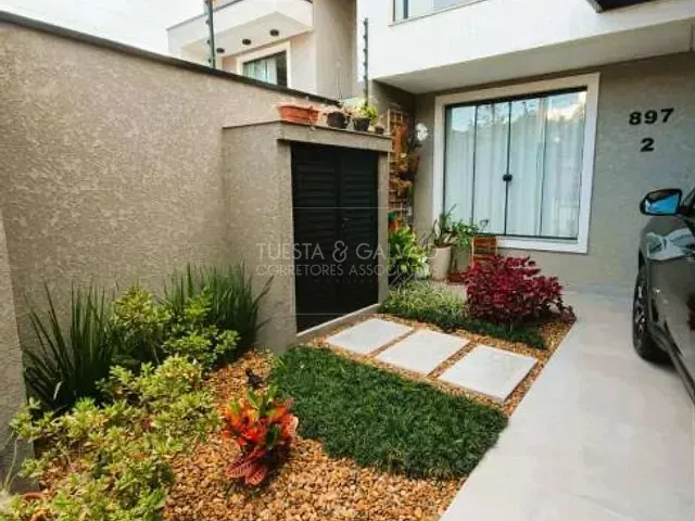 Sobrado com 147m² 3 quartos e 4 banheiros, à venda, no bairro Santa Cândida em Curitiba