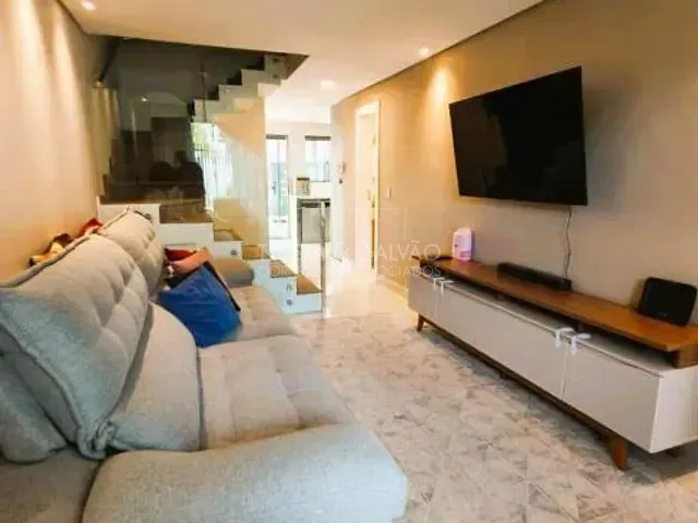 Sobrado com 147m² 3 quartos e 4 banheiros, à venda, no bairro Santa Cândida em Curitiba