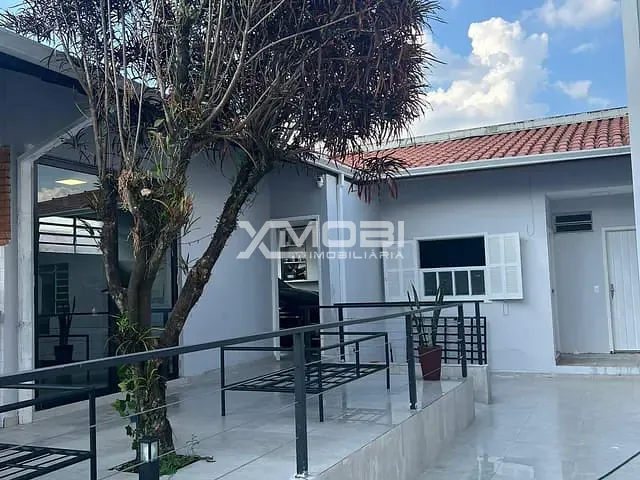 Sobrado com 725m² 4 quartos e 4 banheiros, à venda, no bairro Jardim Paulista I em Jundiaí