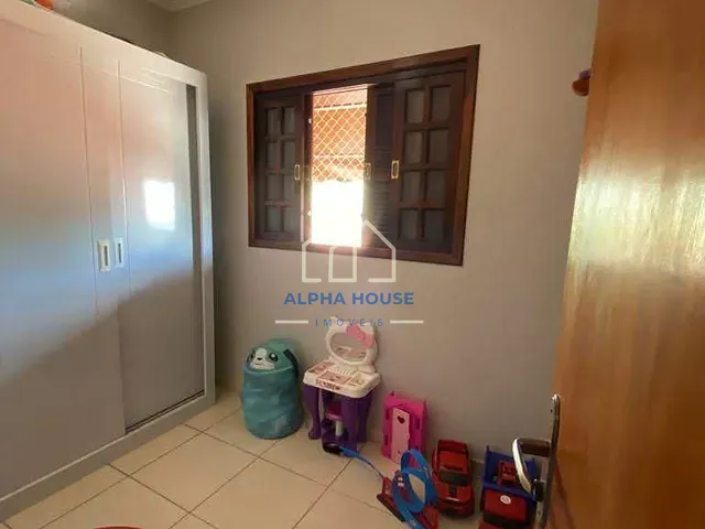 Sobrado com 140m² 3 quartos e 3 banheiros, à venda, no bairro Crispim em Pindamonhangaba