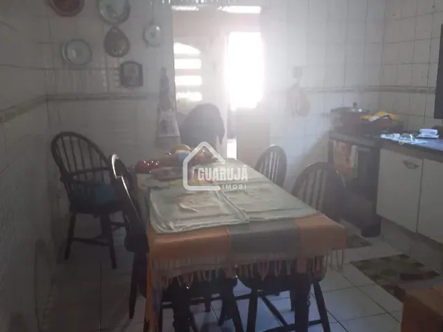 Sobrado 2 quartos e 2 banheiros, à venda, no bairro Jardim Primavera em Guarujá