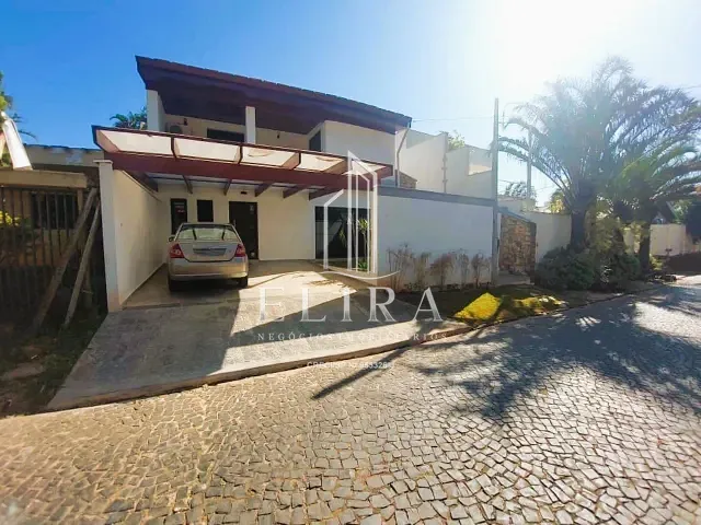 Sobrado com 300m² 3 quartos e 5 banheiros, à venda, no bairro Iate Clube de Americana em Americana