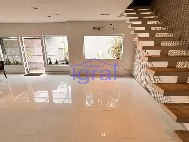 Sobrado com 280m², para alugar, no bairro Planalto Paulista em São Paulo