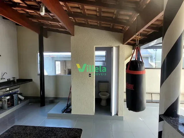 Sobrado 3 quartos e 3 banheiros, à venda, no bairro Jardim Maragogipe em Itaquaquecetuba