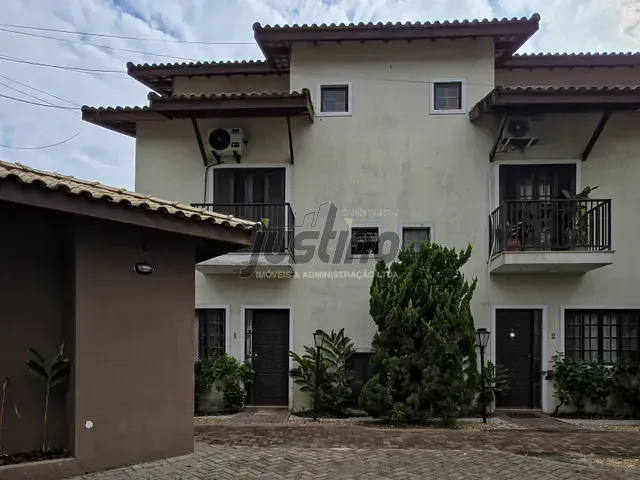 Sobrado com 101m² 3 quartos e 1 banheiro, à venda, no bairro Praia dos Sonhos em Itanhaém