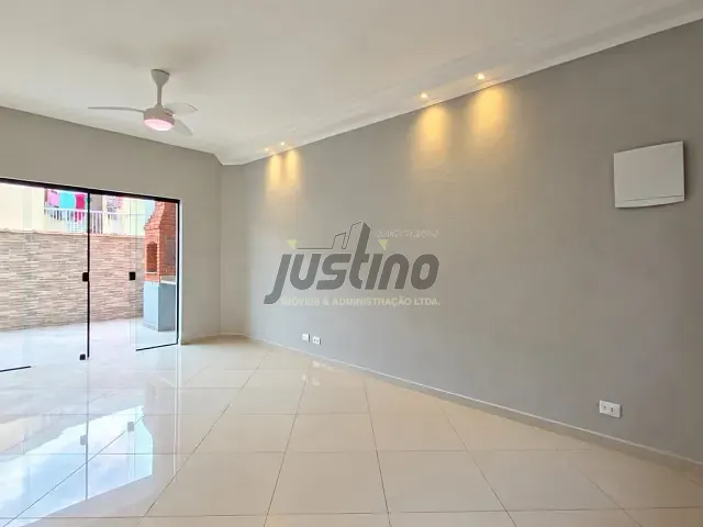 Sobrado com 101m² 3 quartos e 1 banheiro, à venda, no bairro Praia dos Sonhos em Itanhaém
