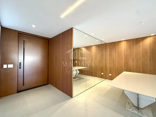 Sobrado com 280m² 3 quartos e 3 banheiros, à venda, no bairro Aristocrata em São José dos Pinhais
