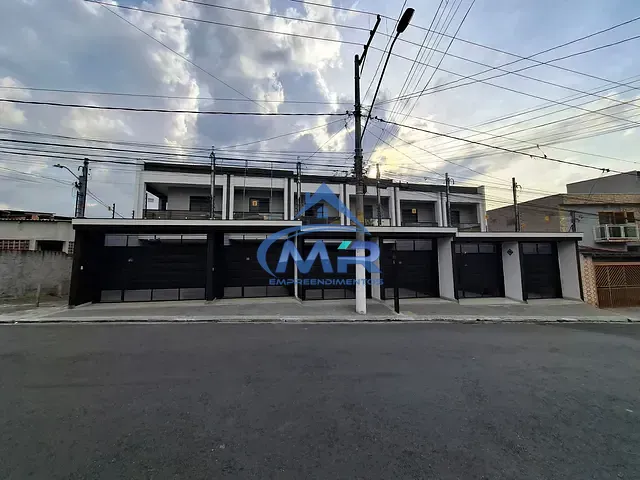 Sobrado 3 quartos e 3 banheiros, à venda, no bairro Jardim Artur Alvim em São Paulo