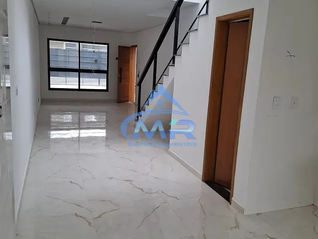 Sobrado 3 quartos e 3 banheiros, à venda, no bairro Jardim Artur Alvim em São Paulo