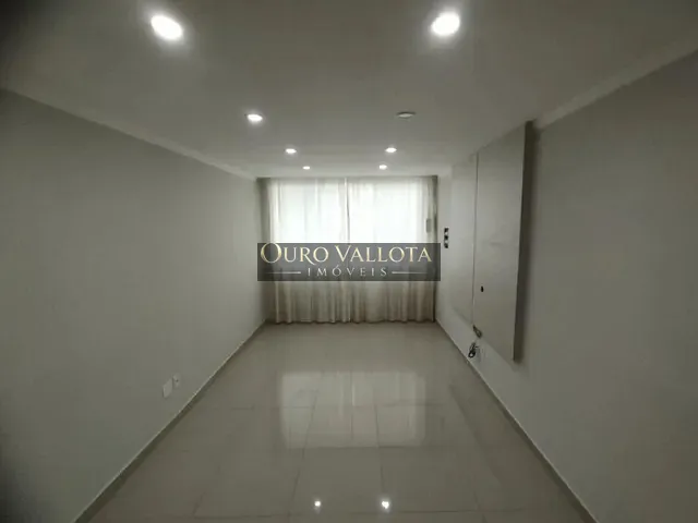 Sobrado 3 quartos e 2 banheiros, à venda, no bairro Capão do Embira em São Paulo