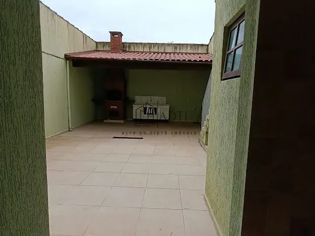 Sobrado com 150m² 3 quartos e 3 banheiros, à venda, no bairro Conjunto Residencial Álvaro Bovolenta em Mogi das Cruzes