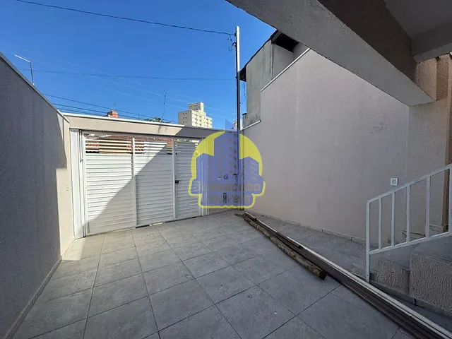 Sobrado com 150m² 3 quartos e 2 banheiros, à venda, no bairro Umuarama em Osasco