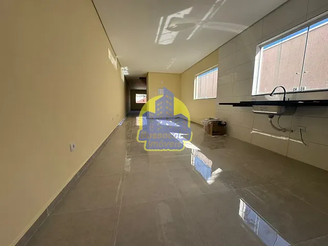 Sobrado com 150m² 3 quartos e 2 banheiros, à venda, no bairro Umuarama em Osasco
