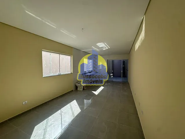 Sobrado com 150m² 3 quartos e 2 banheiros, à venda, no bairro Umuarama em Osasco
