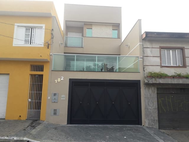 Sobrado 3 quartos e 2 banheiros, à venda, no bairro Vila Ema em São Paulo