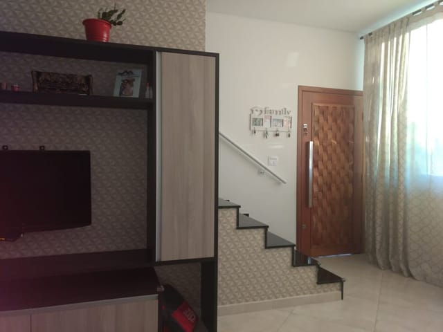 Sobrado 3 quartos e 2 banheiros, à venda, no bairro Vila Ema em São Paulo