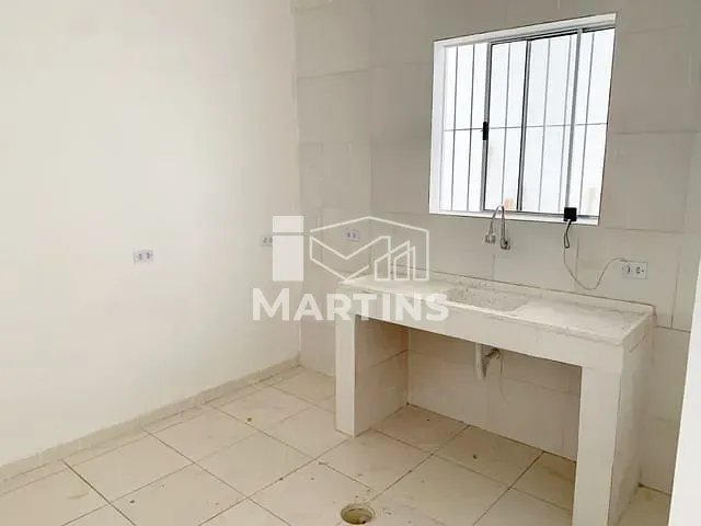 Sobrado 2 quartos e 2 banheiros, para alugar, no bairro Jardim das Palmas em São Paulo