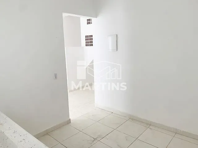 Sobrado 2 quartos e 2 banheiros, para alugar, no bairro Jardim das Palmas em São Paulo