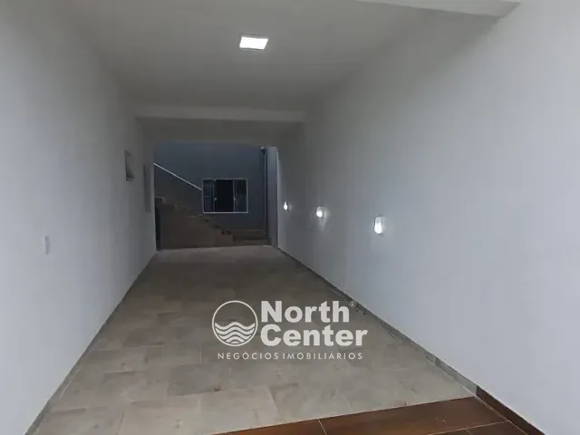 Sobrado com 200m² 7 quartos e 5 banheiros, à venda, no bairro Costeira em Balneário Barra do Sul
