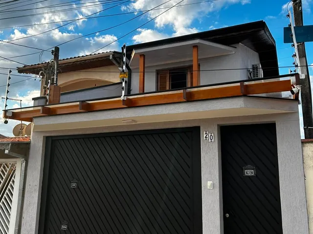 Sobrado com 143m² 3 quartos e 3 banheiros, à venda, no bairro Parque Urupês em Taubaté