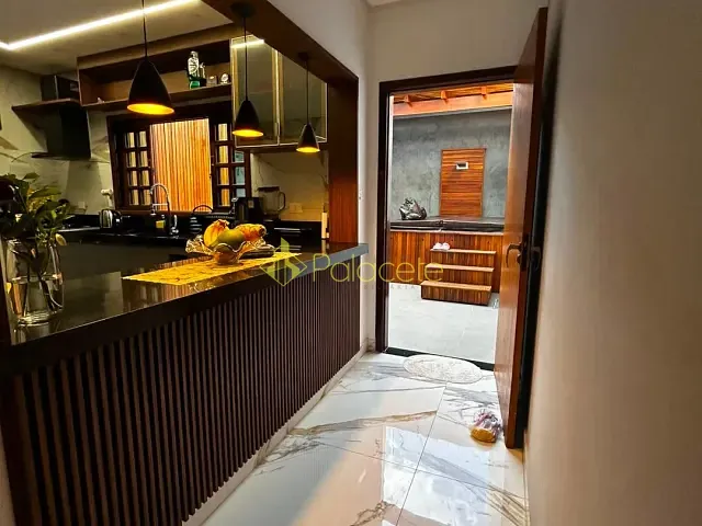 Sobrado com 143m² 3 quartos e 3 banheiros, à venda, no bairro Parque Urupês em Taubaté
